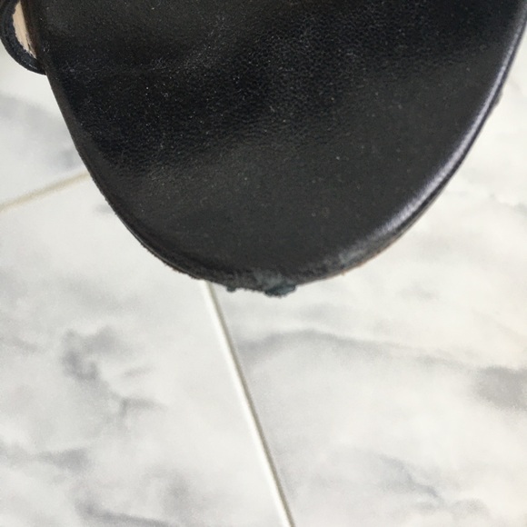 Selling a pair of Jimmy Choos size 10 - Picture 2 of 4